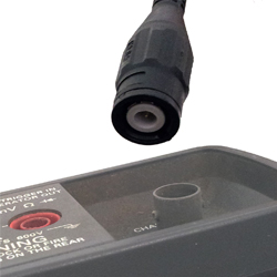 The Fluke 90- &amp; 190-series use a Fluke-style, insulated BNC